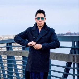 Meet your Posher, Kirolos